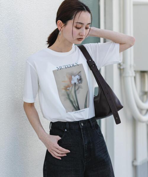 SENSE OF PLACE by URBAN RESEARCH(センスオブプレイスバイアーバンリサーチ)の「グラフィックTシャツ(半袖)(Tシャツ/カットソー・レディース・その他2/その他4/その他3/その他1・ONE/LARGE)」の3枚目の写真