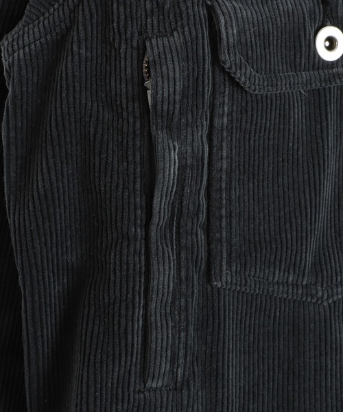 is-ness（イズネス）の「is-ness / イズネス：CORDUROY TRUCKER JACKET：1006AWJK02-25AW[NOA]（ブルゾン・メンズ・ネイビー/チャコール・L/M）」の6枚目の写真