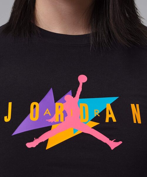 JORDAN BRAND(ジョーダンブランド)の「ジョーダン フライト ウィメンズ グラフィック Tシャツ / Jordan Flight Women's Graphic T-Shirt IF0825-010 Black(Tシャツ/カットソー・レディース・ブラック・L/M/S/XL/XS)」の11枚目の写真