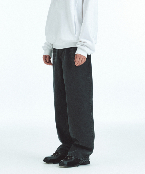 Rest&Recreation（レストアンドレクリエーション）の「WASHED JEANS - BLACK（デニムパンツ・メンズ・その他・LARGE/X-LARGE）」の4枚目の写真