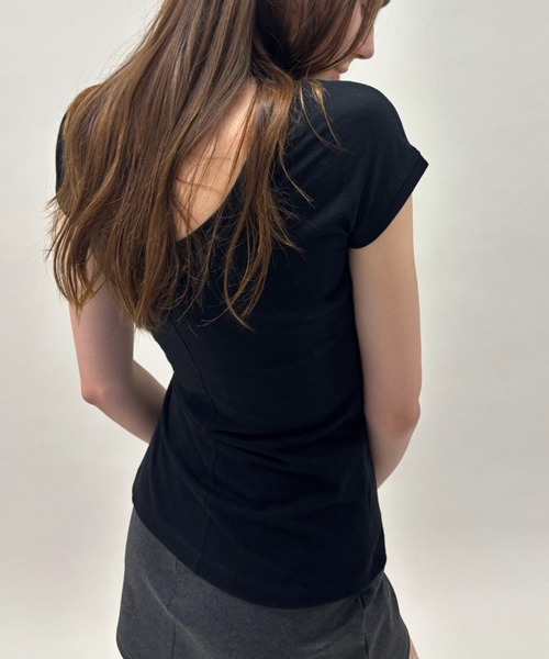 FUULLY STUDIO(フーリィーステューディオ)の「サイドボタンフレンチスリーブTEE(Tシャツ/カットソー・レディース・アイボリー/ブラック/ライトブルー・FREE)」の10枚目の写真