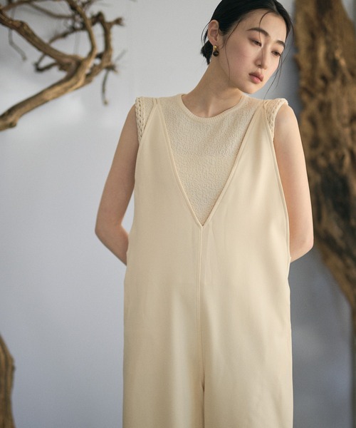 LAULEN(ローレン)の「twist trimmed textured sleeveless top /ツイストトリム3Dテクスチャースリーブレストップ(ニット/セーター・レディース・アイボリー/ブラウン・FREE)」の8枚目の写真