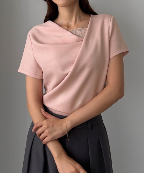 Louere（ルエレ）の「レース付きドレープアシメネックカットトップス（Tシャツ/カットソー・レディース・ホワイト/ブラック/チャコール/ピンク/ライトブルー・SMALL/LARGE/MEDIUM/X-LARGE）」の8枚目の写真