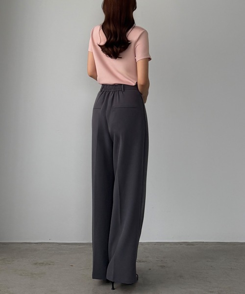 Louere（ルエレ）の「レース付きドレープアシメネックカットトップス（Tシャツ/カットソー・レディース・ホワイト/ブラック/チャコール/ピンク/ライトブルー・SMALL/LARGE/MEDIUM/X-LARGE）」の11枚目の写真