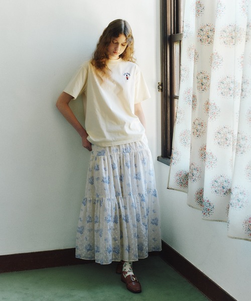 Cath Kidston(キャスキッドソン)の「オーバーサイズTシャツ London Dog(Tシャツ/カットソー・レディース・ホワイト/ネイビー/ライトイエロー/サックスブルー・FREE)」の7枚目の写真