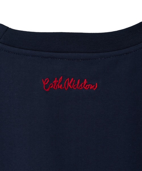 Cath Kidston(キャスキッドソン)の「オーバーサイズTシャツ London Dog(Tシャツ/カットソー・レディース・ホワイト/ネイビー/ライトイエロー/サックスブルー・FREE)」の17枚目の写真