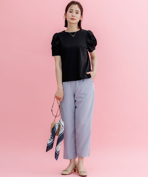 組曲 S(クミキョク チイサイサイズ)の「タッチミースムース ボリュームスリーブ カットソー(Tシャツ/カットソー・レディース・ブラック系/ホワイト系/ダークブラウン系・S2)」の21枚目の写真