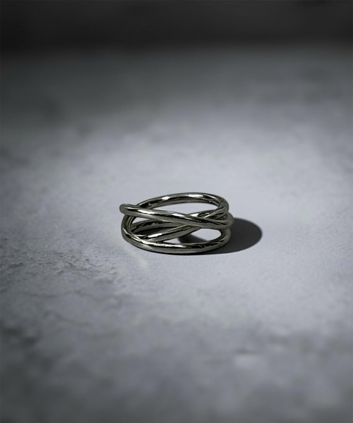 ARROWM（アローム）の「ARROWM レイヤードラインリング（リング・メンズ・シルバー・13号/17号）」の6枚目の写真