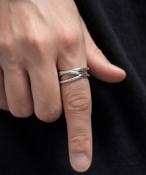 ARROWM（アローム）の「ARROWM レイヤードラインリング（リング・メンズ・シルバー・13号/17号）」の8枚目の写真
