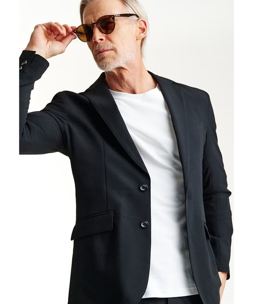 AKM(エイケイエム)の「SWING EASY JACKET (CENTER VENT)(テーラードジャケット・メンズ・ブラック/ネイビー・LARGE)」の13枚目の写真