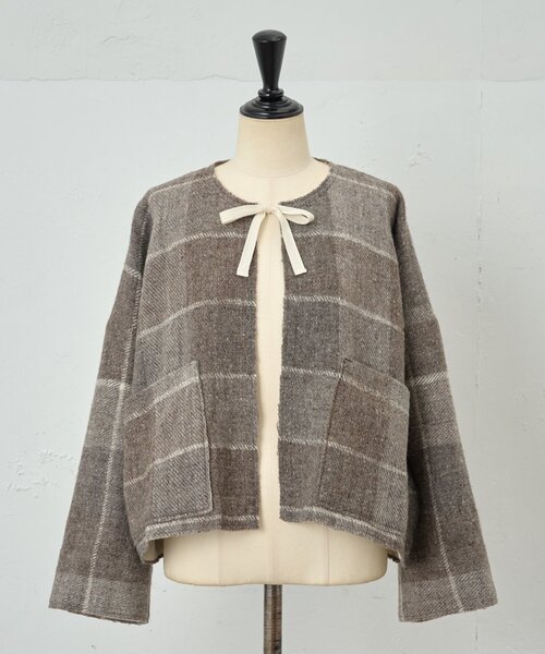 LIVETART(リヴェタート)の「《KHADI&CO》ウールポンチョ(その他アウター・レディース・グレー・MEDIUM)」の1枚目の写真