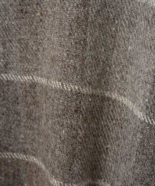 LIVETART(リヴェタート)の「《KHADI&CO》ウールポンチョ(その他アウター・レディース・グレー・MEDIUM)」の11枚目の写真