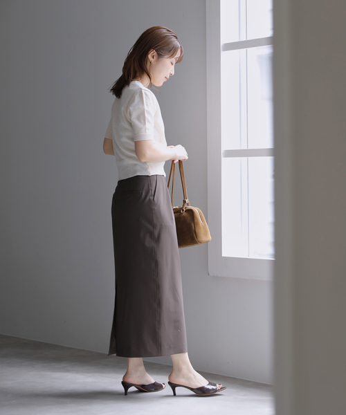 La TOTALITE（ラトータリテ）の「FLEK/フレック ショルダーカットアウトニットトップス（ニット/セーター・レディース・ブラック/アイボリー・FREE）」の5枚目の写真