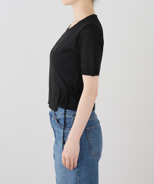 La TOTALITE（ラトータリテ）の「FLEK/フレック ショルダーカットアウトニットトップス（ニット/セーター・レディース・ブラック/アイボリー・FREE）」の10枚目の写真
