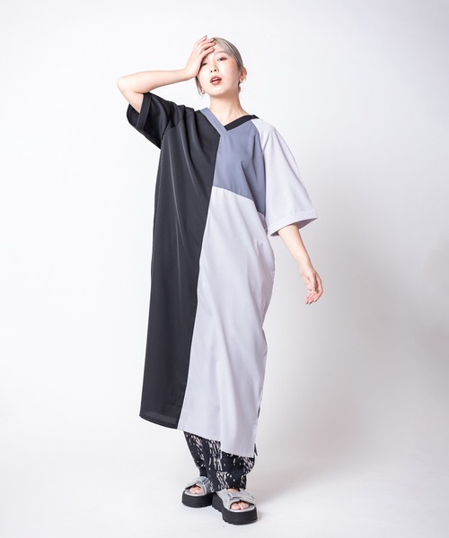 OSMOSIS(オズモーシス)の「プリントタックパンツ(その他パンツ・レディース・マスタード/ブラック系その他/ブラック×グリーン・ONE SIZE)」の11枚目の写真