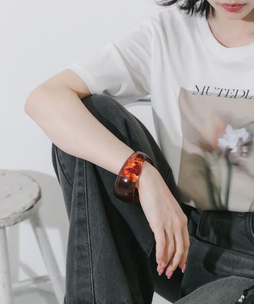 SMELLY（スメリー）の「ワイドジュシバングル（バングル/リストバンド・レディース・ブラウン・-）」の2枚目の写真