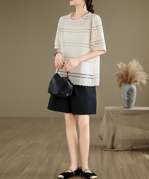 LUCPY（ラクピー）の「スカラップレースコットンブラウス（シャツ/ブラウス・レディース・ホワイト・XX-LARGE/X-LARGE/LARGE/MEDIUM）」の4枚目の写真