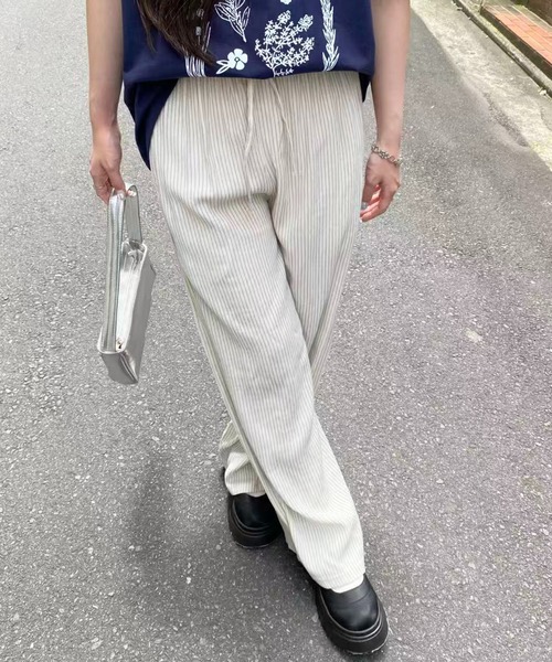 mebole(メボレ)の「ストライプドレープパンツ(その他パンツ・レディース・アイボリー・FREE)」の12枚目の写真