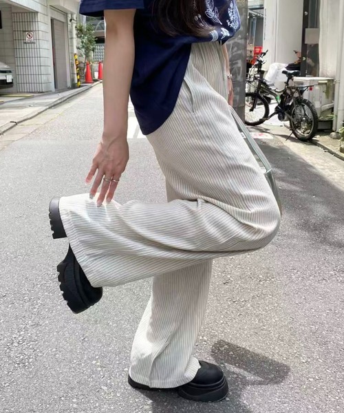 mebole(メボレ)の「ストライプドレープパンツ(その他パンツ・レディース・アイボリー・FREE)」の14枚目の写真