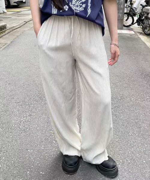 mebole(メボレ)の「ストライプドレープパンツ(その他パンツ・レディース・アイボリー・FREE)」の16枚目の写真