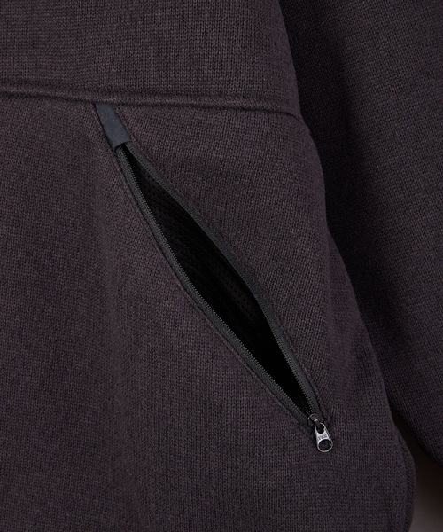HOLIDAY(ホリデイ)の「THERMAL PRO FLEECE ANORAK DRESS サーマルプロフリースアノラックドレス(その他アウター・レディース・ブラック/ヘザーグレー・ONE SIZE)」の9枚目の写真