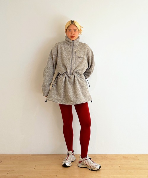HOLIDAY(ホリデイ)の「THERMAL PRO FLEECE ANORAK DRESS サーマルプロフリースアノラックドレス(その他アウター・レディース・ブラック/ヘザーグレー・ONE SIZE)」の19枚目の写真