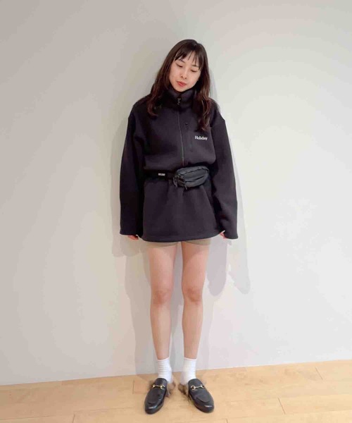 HOLIDAY(ホリデイ)の「THERMAL PRO FLEECE ANORAK DRESS サーマルプロフリースアノラックドレス(その他アウター・レディース・ブラック/ヘザーグレー・ONE SIZE)」の3枚目の写真