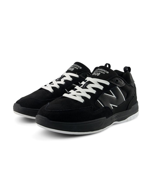 NEW BALANCE(ニューバランス)の「NB Numeric Tiago Lemos 808L(スニーカー・メンズ・ブラック・29.0cm/28.5cm/28.0cm/27.5cm/27.0cm/26.5cm/26.0cm/25.5cm/25.0cm)」の3枚目の写真
