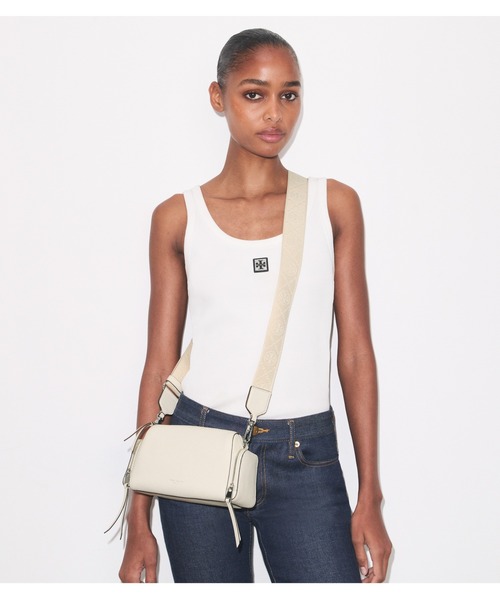 TORY BURCH(トリーバーチ)の「ペリー ボイジャーバッグ(ショルダーバッグ・レディース・クリーム・ONE SIZE)」の1枚目の写真