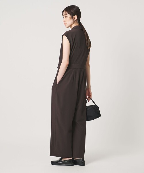 UNITED ARROWS(ユナイテッドアローズ)の「ツイル オールインワン ‐ストレッチ 防シワ 接触冷感‐(つなぎ/オールインワン・レディース・ダークブラウン/ネイビー・38/36)」の5枚目の写真