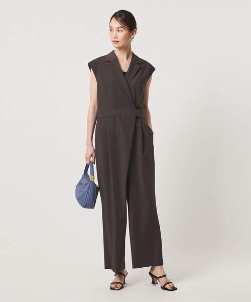 UNITED ARROWS(ユナイテッドアローズ)の「ツイル オールインワン ‐ストレッチ 防シワ 接触冷感‐(つなぎ/オールインワン・レディース・ダークブラウン/ネイビー・38/36)」の7枚目の写真