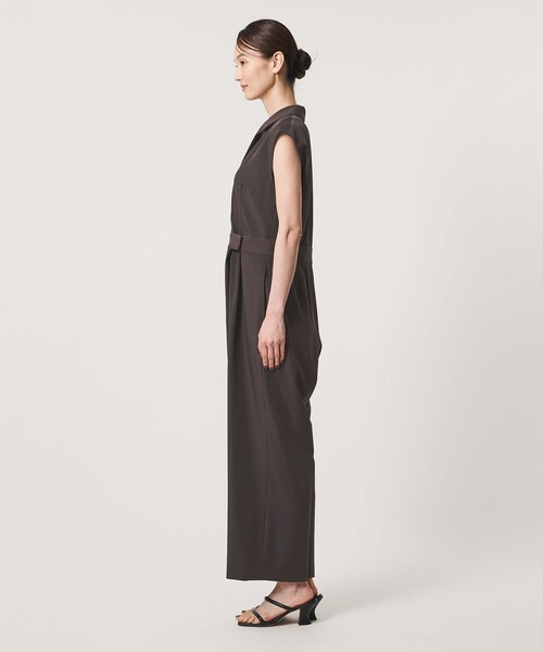 UNITED ARROWS(ユナイテッドアローズ)の「ツイル オールインワン ‐ストレッチ 防シワ 接触冷感‐(つなぎ/オールインワン・レディース・ダークブラウン/ネイビー・38/36)」の13枚目の写真