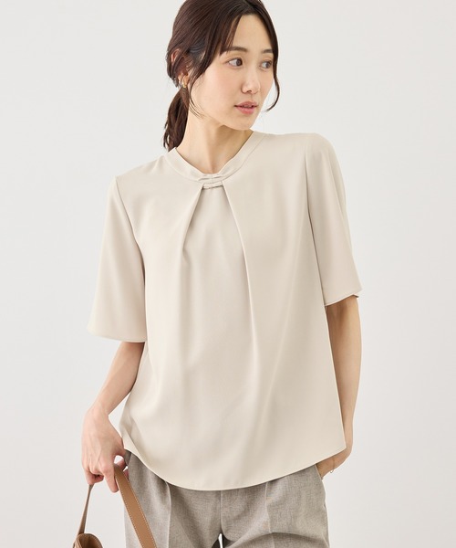 ROPE' PICNIC（ロペピクニック）の「メタルパーツ フロント フリル タイ ハーフスリーブ ブラウス（シャツ/ブラウス・レディース・サックスブルー/ベージュ/チャコールグレー/ホワイト・M/L）」の21枚目の写真