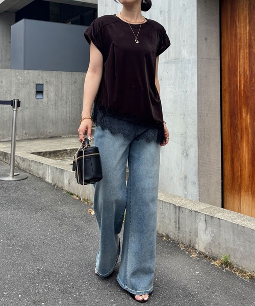 COLLAGE GALLARDAGALANTE（コラージュガリャルダガランテ）の「レースドッキングベロアシアーTシャツ/ZOZO限定（Tシャツ/カットソー・レディース・ブラウン/ブラック・FREE）」の9枚目の写真