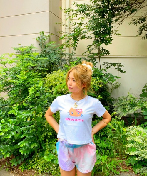 LOCALMOTION HAWAII(ローカルモーション ハワイ)の「KITTY クロップドTシャツ 日焼けドット-フェイス(Tシャツ/カットソー・レディース・ホワイト・SMALL)」の2枚目の写真