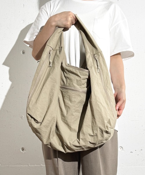 CALIFORNIA OUTFITTERS(カリフォルニア アウトフィッターズ)の「6C53 マルチポケット ワンショルダーバッグ(トートバッグ・メンズ・レッド/ブラック/ブラウン/ベージュ・ONESIZE)」の18枚目の写真