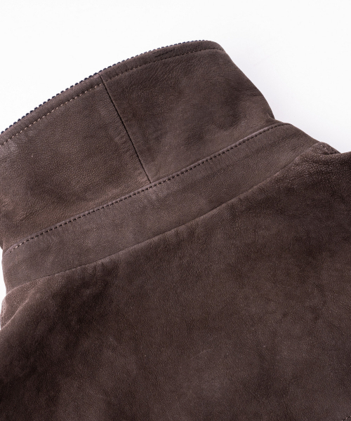 EDINBURGH CLUB(エディンバラクラブ)の「LAMB NUBUCK WASHING HUNTING JACKET (D/BROWN)(ミリタリージャケット・メンズ・ダークブラウン・MEDIUM/SMALL)」の12枚目の写真