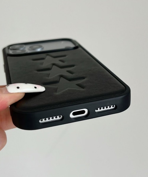 Fun & Daily(ファンアンドデイリー)の「Three Star iPhone 16 17 Pro ProMax Case / アイフォンケース(スマホケース/カバー・レディース・ブラック・iPhone 17 Pro Max/iPhone 17 Pro/iPhone 17/iPhone 16 Pro/iPhone 16)」の6枚目の写真