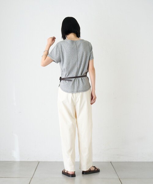 CIAOPANIC TYPY(チャオパニックティピー)の「ZOZO限定花柄アイレットTee(Tシャツ/カットソー・レディース・ホワイト/ブラック/オフホワイト/グレー・ONE SIZE)」の20枚目の写真