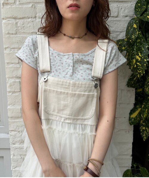 w closet（ダブルクローゼット）の「【小花柄・ドット】ヘンリーTシャツ（Tシャツ/カットソー・レディース・ブラック/グレー/イエロー/アイボリー・FREE）」の7枚目の写真