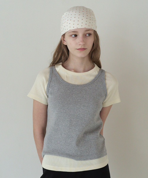 TTUDEMENT（トュードメント）の「50s EMBROIDERED SLEEVELESS T-SHIRT_MELANGE GREY（Tシャツ/カットソー・レディース・その他・SMALL/MEDIUM）」の2枚目の写真