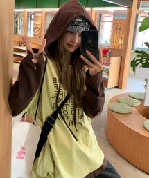 英字ロゴ レイヤード風フード付きロンT / ビッグシルエット パーカードッキングTシャツ