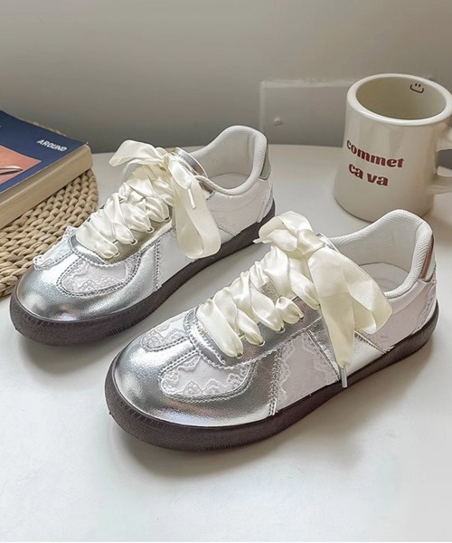 Miniministore(ミニミニストア)の「リボンレース厚底スニーカー バレエコア靴(スニーカー・レディース・シルバー/ライトグレー・22.5cm/23.0cm/23.5cm/24.0cm/24.5cm)」の19枚目の写真