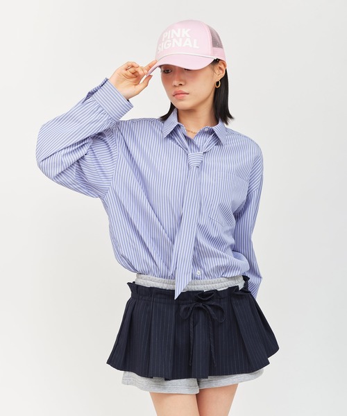atmos pink(アトモスピンク)の「atmos pink Neck-Tie Stripe Shirt / アトモス ピンク ネクタイ ストライプ シャツ(シャツ/ブラウス・レディース・ブラウン/ブルー・FREE)」の1枚目の写真