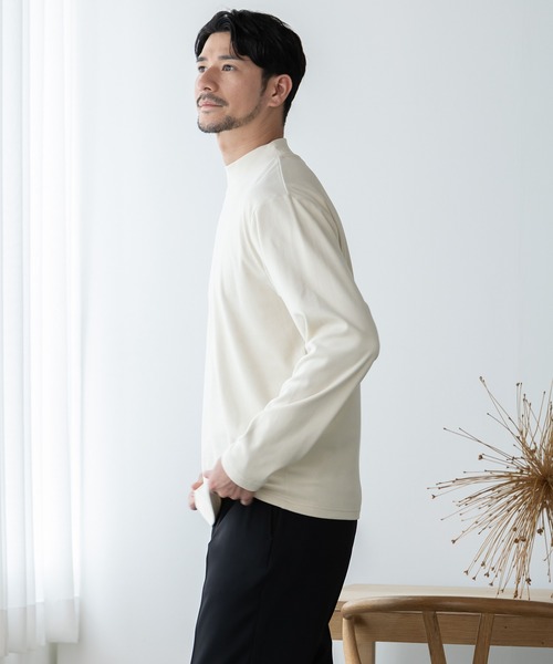 BTZ TOKYO(ビーティーゼットトウキョウ)の「【KAITEKI】暖か起毛ストレッチ モックネック長袖Tシャツ(Tシャツ/カットソー・メンズ・ネイビー/ブラック/チャコールグレー/オフホワイト・LL/S/M/3L/L)」の8枚目の写真