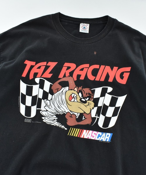 LABORATORY R(ラボラトリーアール)の「【USED】90’s Looney Tunes “NASCAR TAZ RACING” キャラクター Tシャツ(Tシャツ/カットソー・メンズ・ブラック・XX-LARGE)」の2枚目の写真
