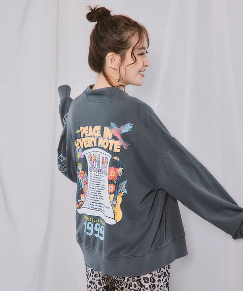 ScoLar(スカラー)の「163624:スカラーピース柄 ピグメント染めカーディガン(Tシャツ/カットソー・レディース・チャコールグレー/ネイビー/ブラウン・M)」の2枚目の写真