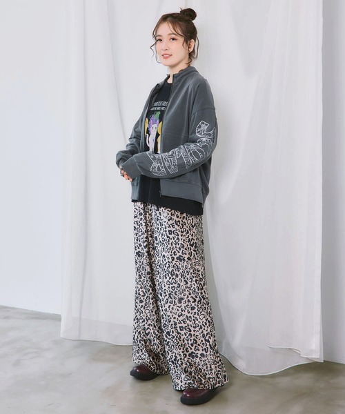 ScoLar(スカラー)の「163624:スカラーピース柄 ピグメント染めカーディガン(Tシャツ/カットソー・レディース・チャコールグレー/ネイビー/ブラウン・M)」の16枚目の写真