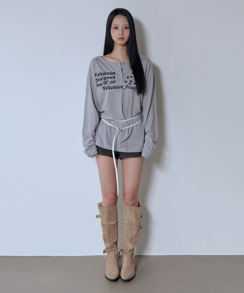 5OML(オーオーエムエル)の「ルーズフィット ヘンリーネック ロングスリーブ(メランジグレー)(Tシャツ/カットソー・レディース・グレー・FREE)」の3枚目の写真