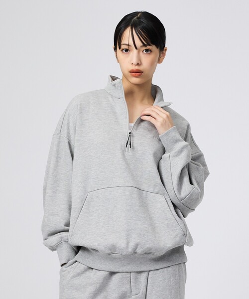 +phenix(プラスフェニックス)の「【+phenix / プラスフェニックス】CVC HALF-ZIP SWEATSHIRT / CVCハーフジップスウェット(POO-26072)(スウェット・メンズ・ブラック/グレー・M/L)」の1枚目の写真
